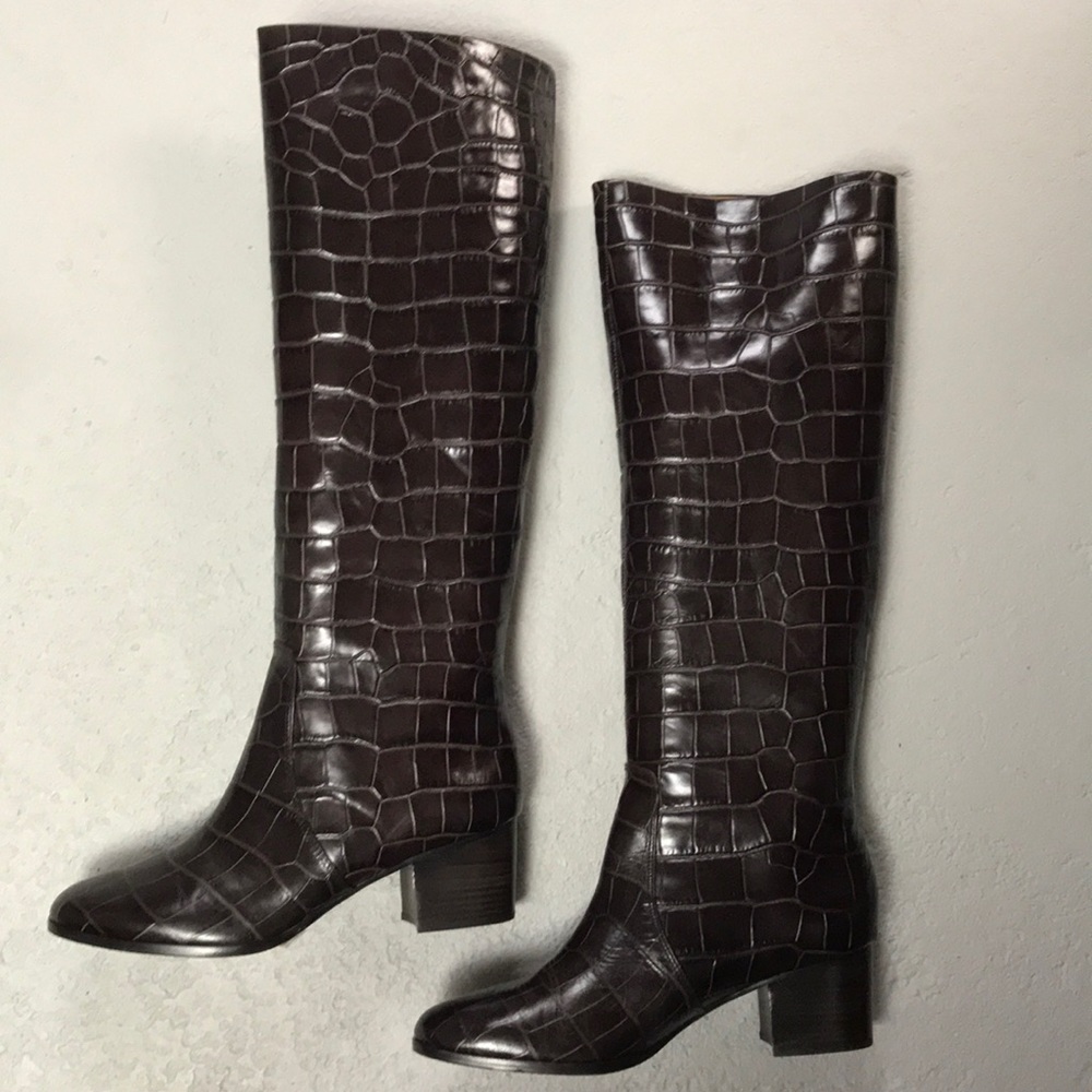 Elie Tahari kneehigh small heel boot size 40 brown